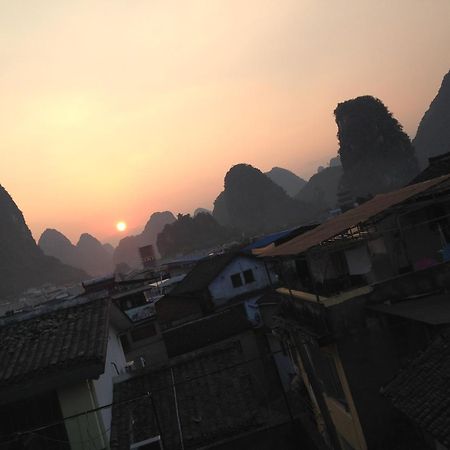 Monkey Jane'S Guesthouse Yangshuo Buitenkant foto
