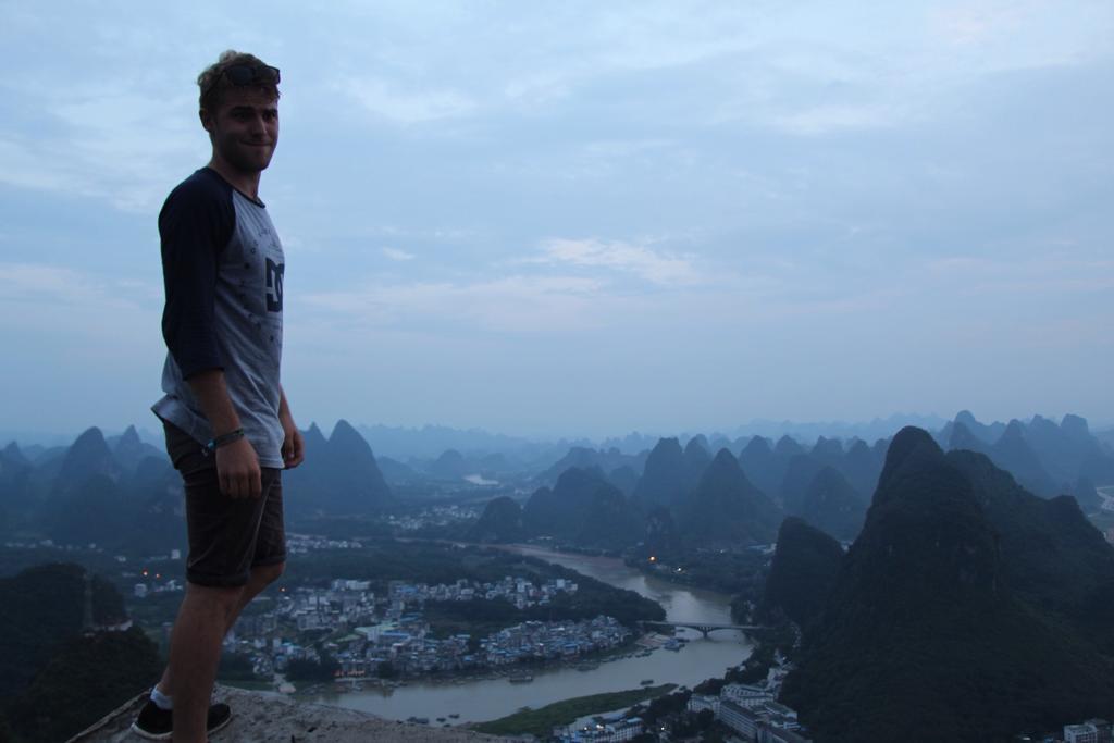 Monkey Jane'S Guesthouse Yangshuo Buitenkant foto
